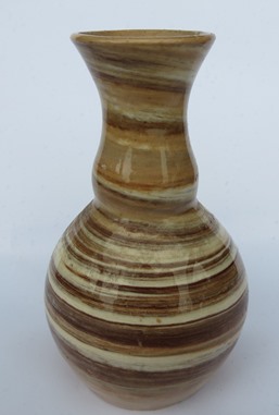 Cup with a "shiney grain/ wood veneer finish" Vase_n10