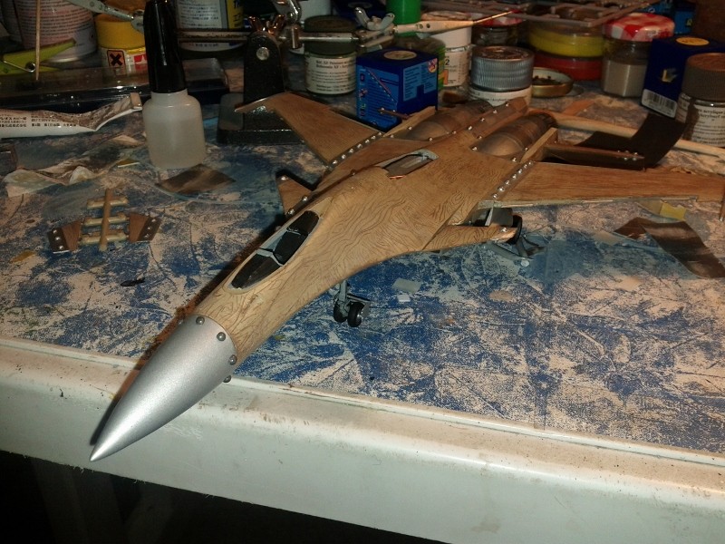SU-37 Zvezda 1/72 "What-if" - Page 7 Img_2040