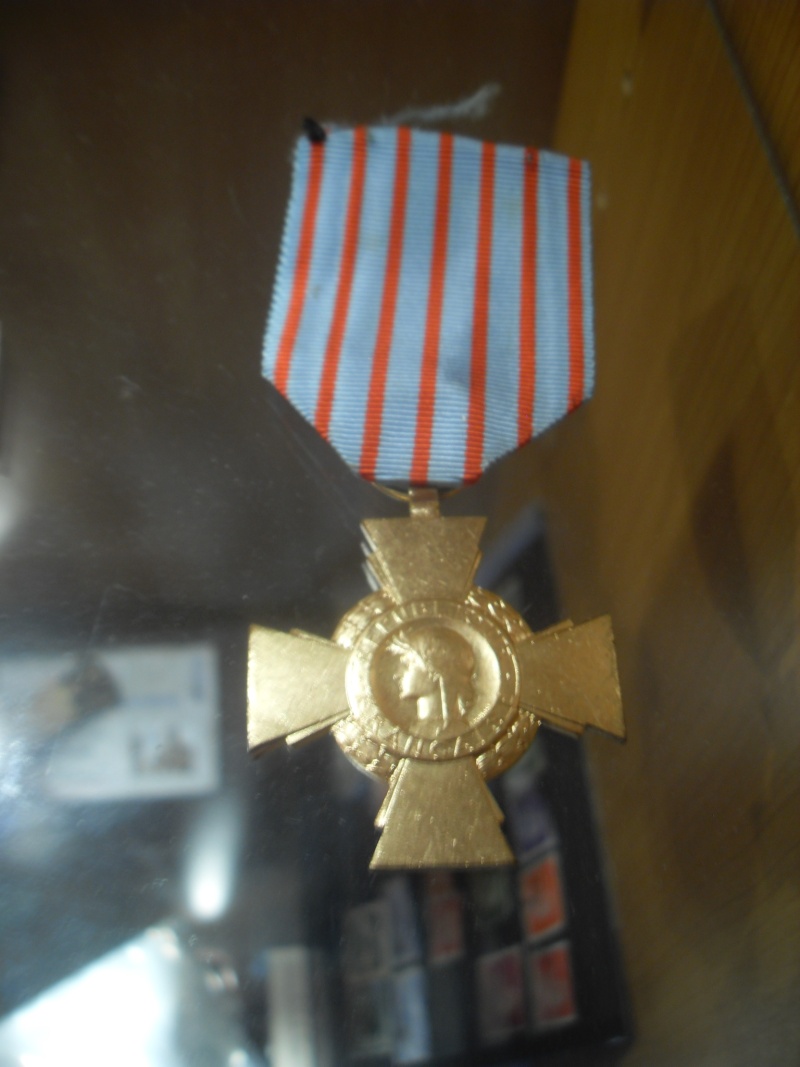 Croix du combattant Sdc11525