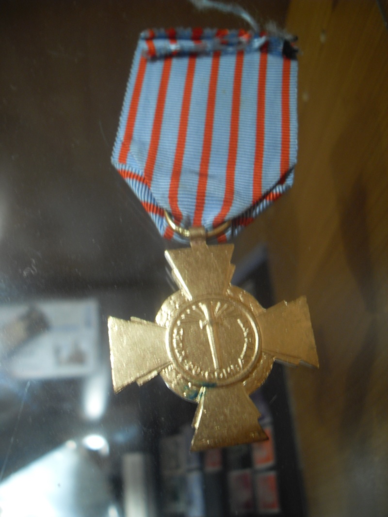 Croix du combattant Sdc11526
