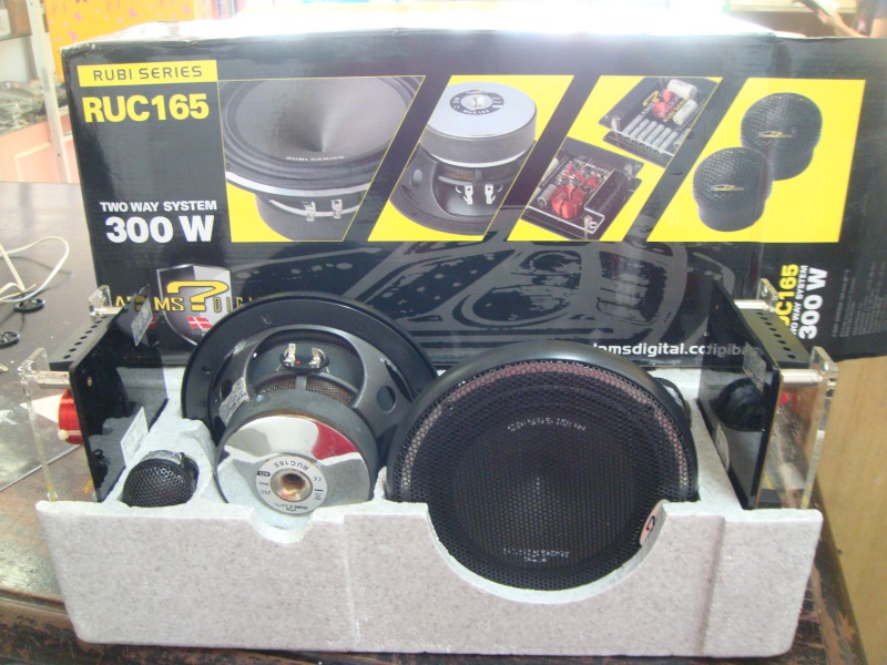 Adams digital car speaker set(price reduced)-sold Dsc09318