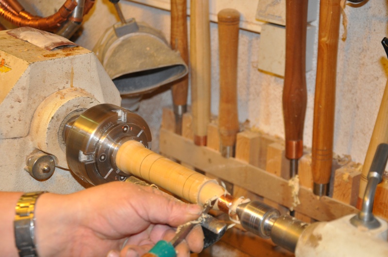 Tournage d'un manche modele londonien en buis. Making  a London pattern boxwood  chisel handle. London39