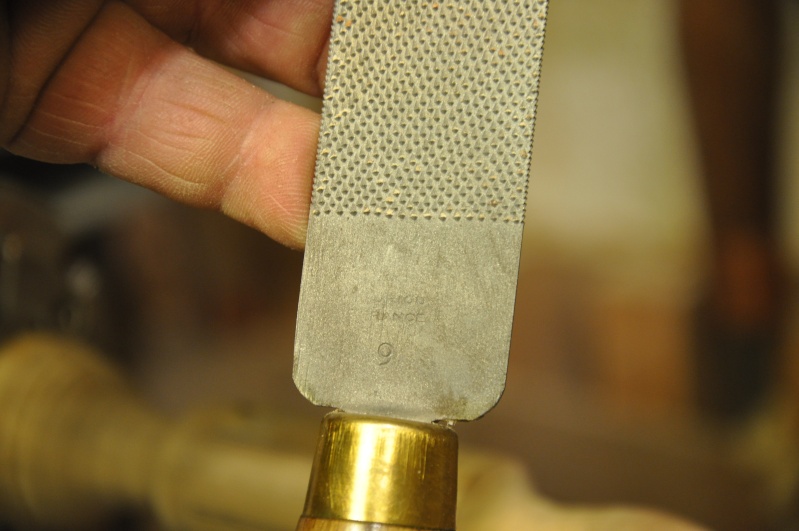 Tournage d'un manche modele londonien en buis. Making a London pattern boxwood chisel handle. London57