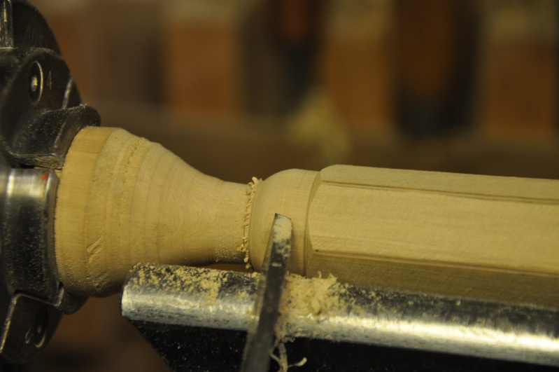 Tournage d'un manche modele londonien en buis. Making  a London pattern boxwood  chisel handle. London61