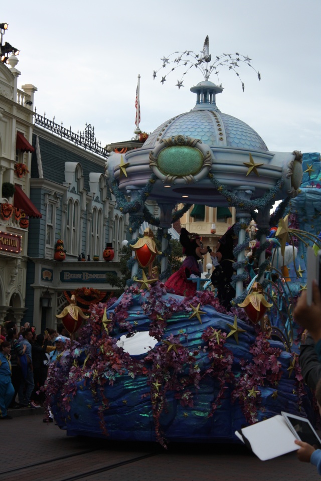 Séjour merveilleux au Disneyland Hôtel - Page 3 Img_5010