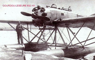Forces Aériennes Françaises en Indochine en 1940 09-gou10