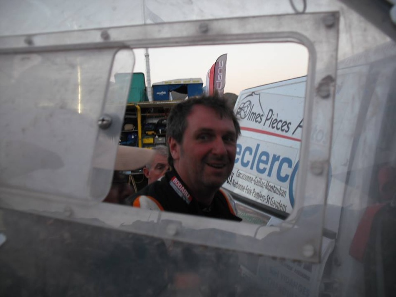 La Team Hummerbox à la 2ème édition du Salon du Véhicule d’Aventure à Trans sur Erdre(44) 26 et 27 avril 2014  Dakar410