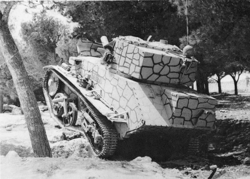 British Vickers Tank MK VI.C 1/35 Img29910