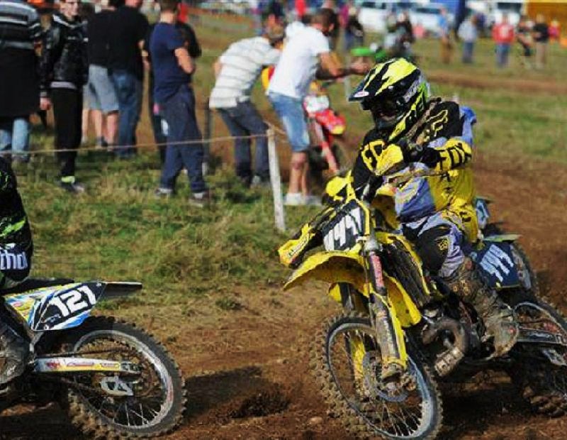 Motocross de Moircy puis un trs trs long hiver ... - Page 7 415