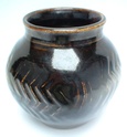 Tenmoku globular vase Marks159