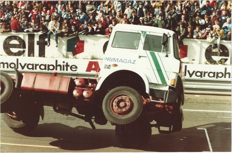 1ere 24 h du mans 1982 - Page 2 Numeir83