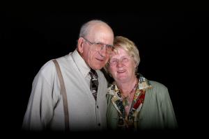 Lavoie, Béatrice et son époux Léonard Dionne 88582f11