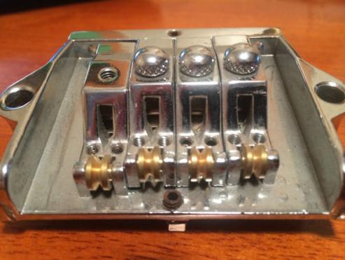 Mystery Trem with fine tuners Myster12
