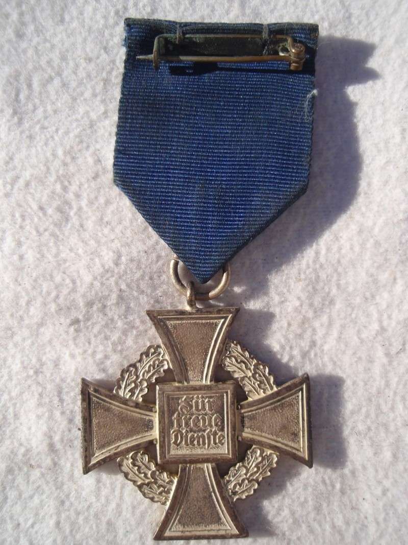 identification et estimation médailles allemandes WW2 Pc271099