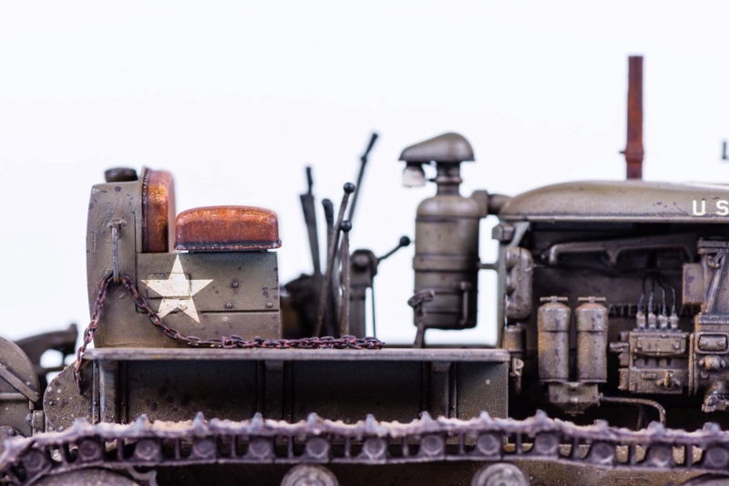 Tracteur militaire CAT D7N avec treuil de chez MiniArt 1/35 Q311
