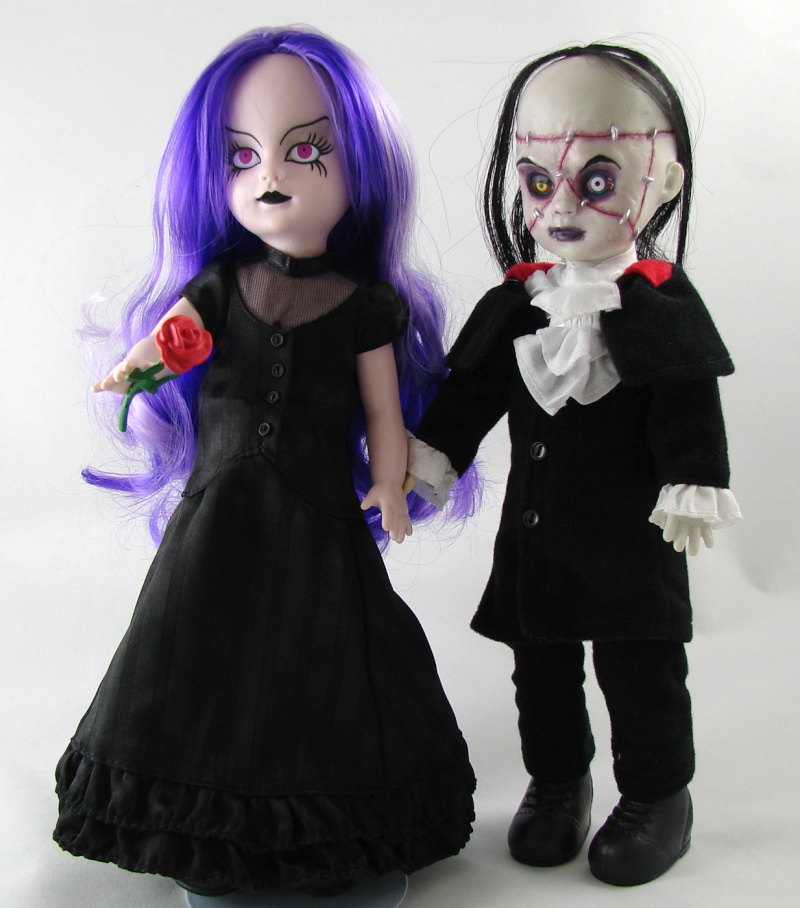 Living Dead Dolls Beauty and the Beast Scary Tales bambole Nuove gothic horror Beauty11