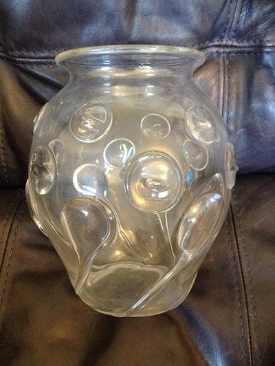 help identifying this clear studi art vase please Img_1812