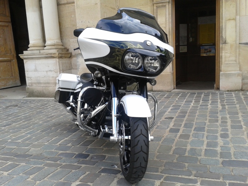 Le Road Glide CVO de Little Mouse. - Page 8 2014-018