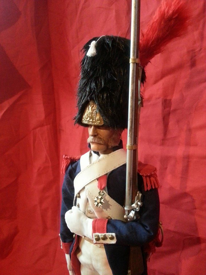grenadier de la garde en 1807 en position de garde. 15049910
