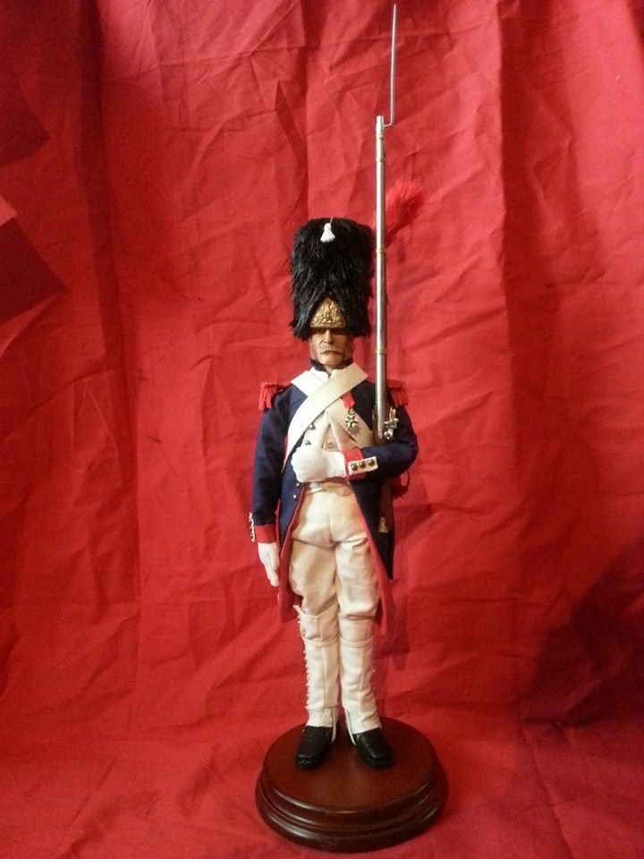 grenadier de la garde en 1807 en position de garde. 15266310