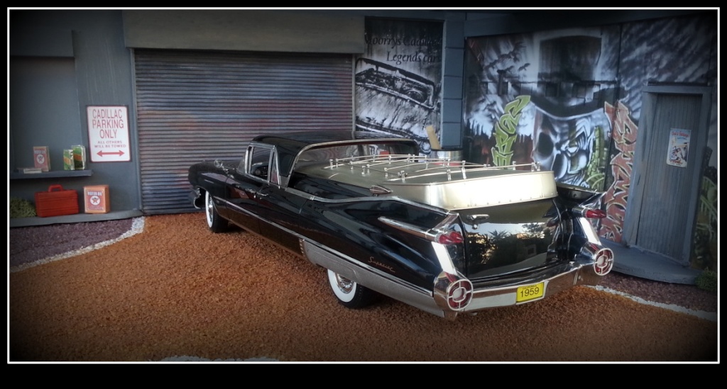 Diorama automobile cadillac ouvert a tous  3410