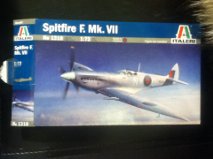  Supermarine Spitfire F. Mk. VII 1/72 - Italeri - Getatt10