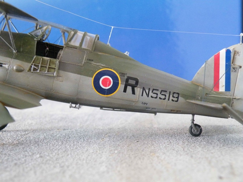 Gloster Sea Gladiator 910