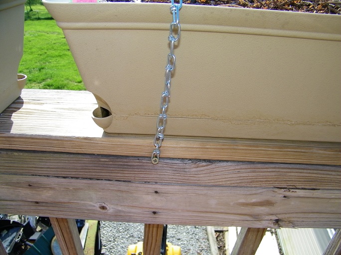 Pix of deck railing window boxes & water diverters for gutters Deck_w11