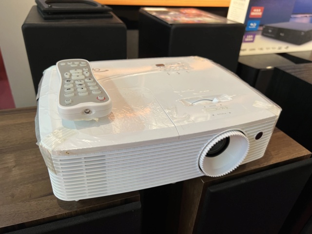 Optoma HD27 Projector (SOLD) Img_0416