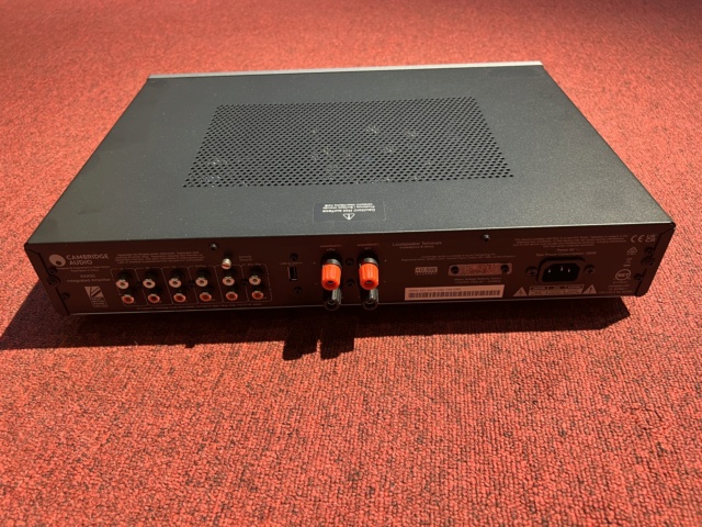 Cambridge Audio AXA35 Stereo Amplifier (Used) Img_5133