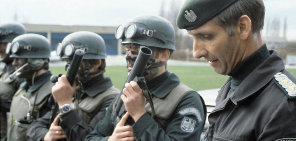 British (German contract) Bristol body armor (refpics wanted) Cn-raf10