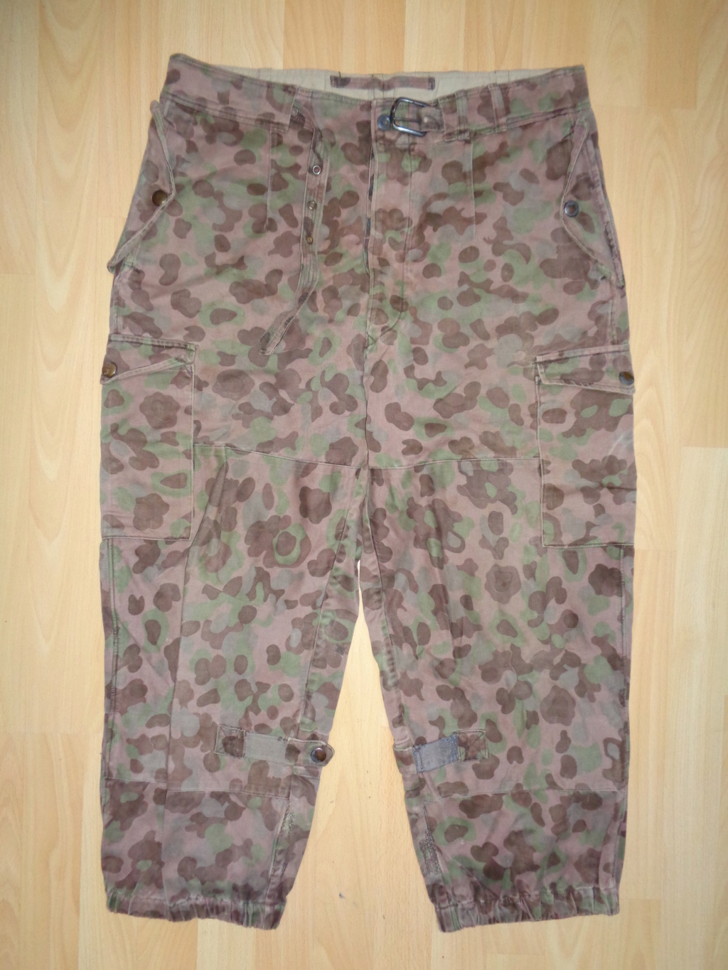 Fleckerlteppich trousers, Pre KAZ59 transitional type? Dsc00315