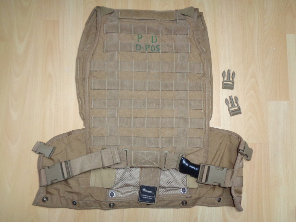 Dutch uniform and body armor as used in Mali, Fibrotex Fightex and Profile Equipment Moral SF, and more related gear (Profile, Diamondback) Dsc02140