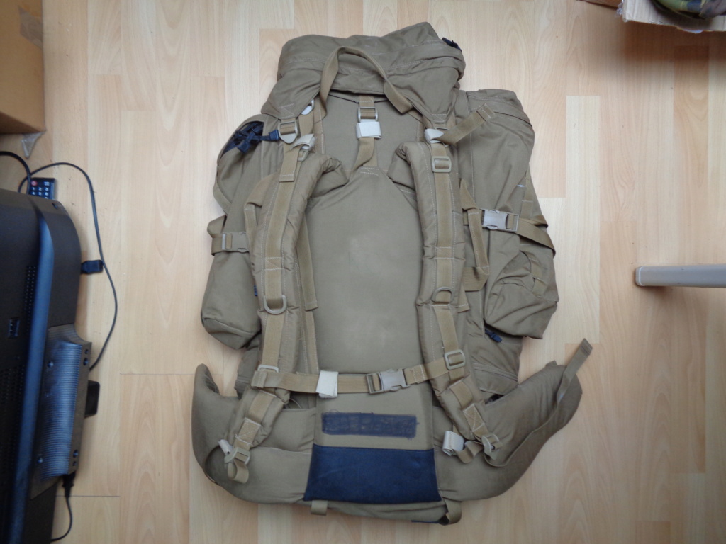Dutch uniform and body armor as used in Mali, Fibrotex Fightex and Profile Equipment Moral SF, and more related gear (Profile, Diamondback) Dsc02339