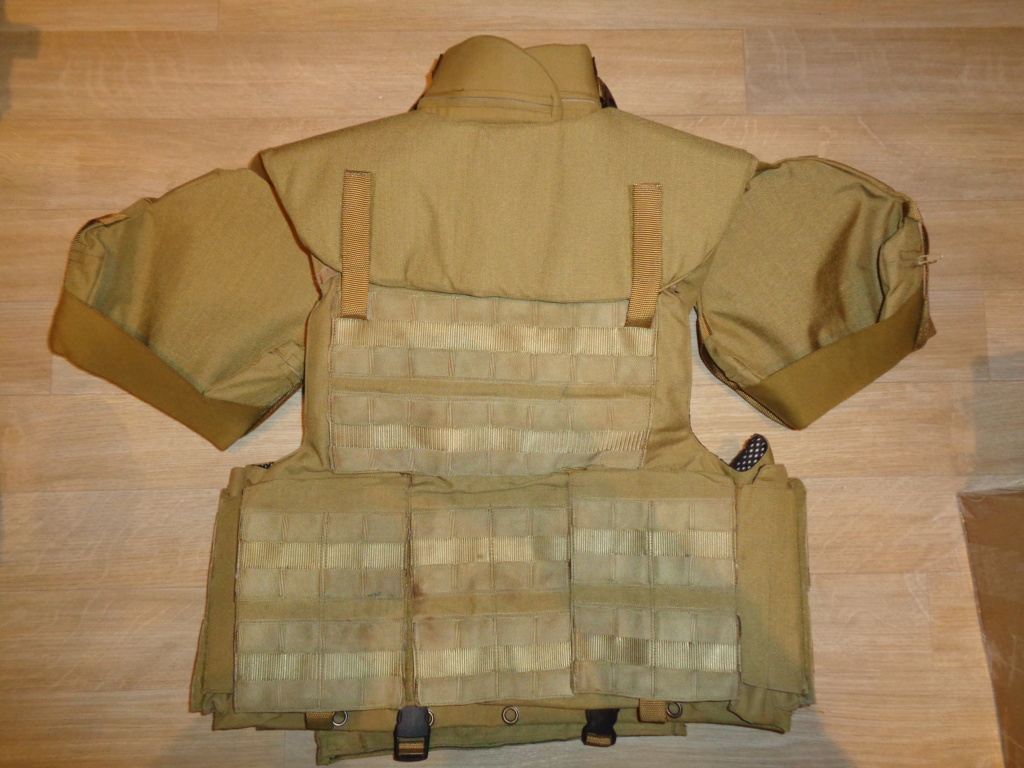 Verseidag Ultimax Modulär body armor, German made and Austrian SF used Dsc06364