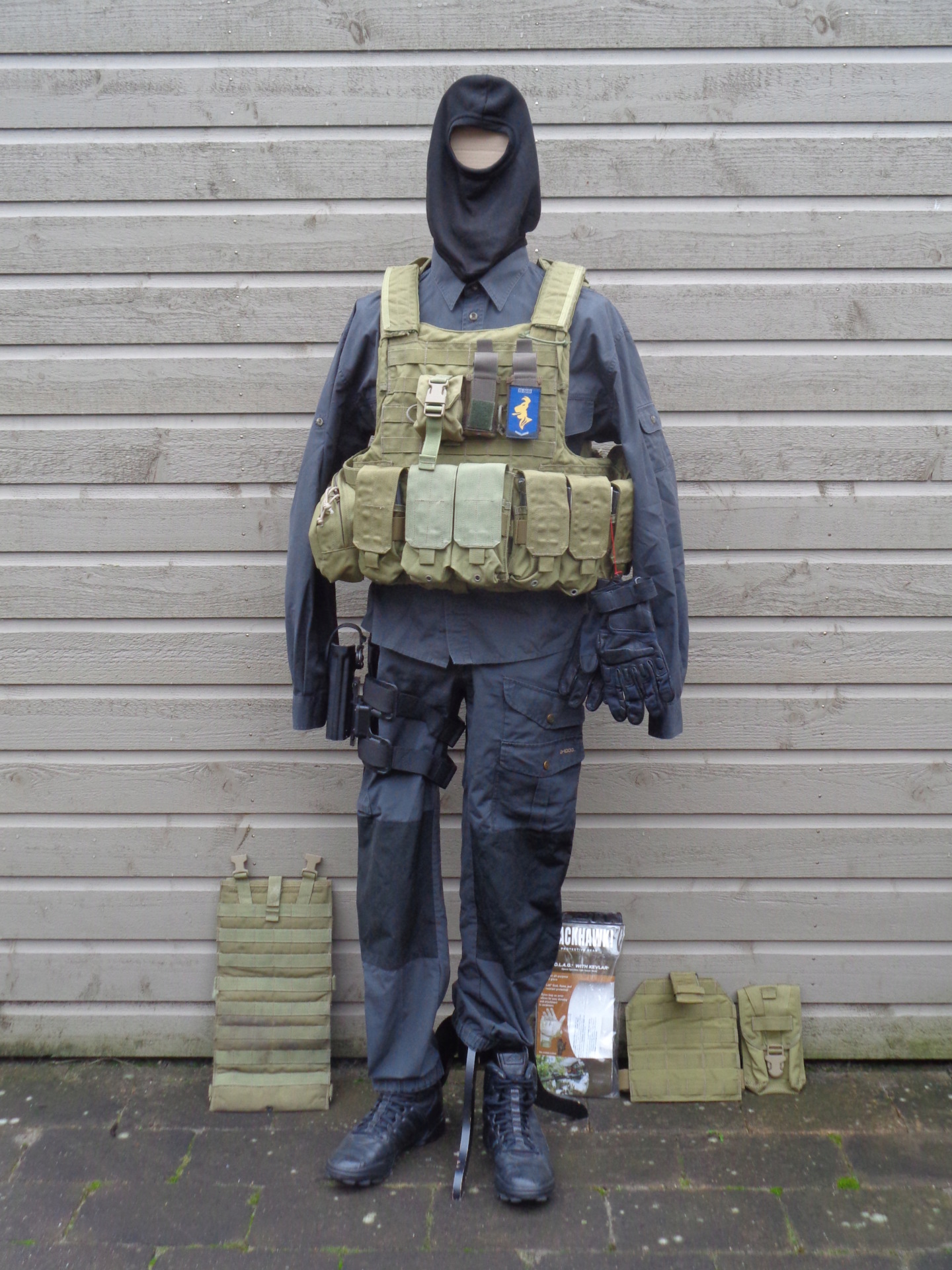 Dutch army loadout displays (cold war era) - Page 5 Nederl94