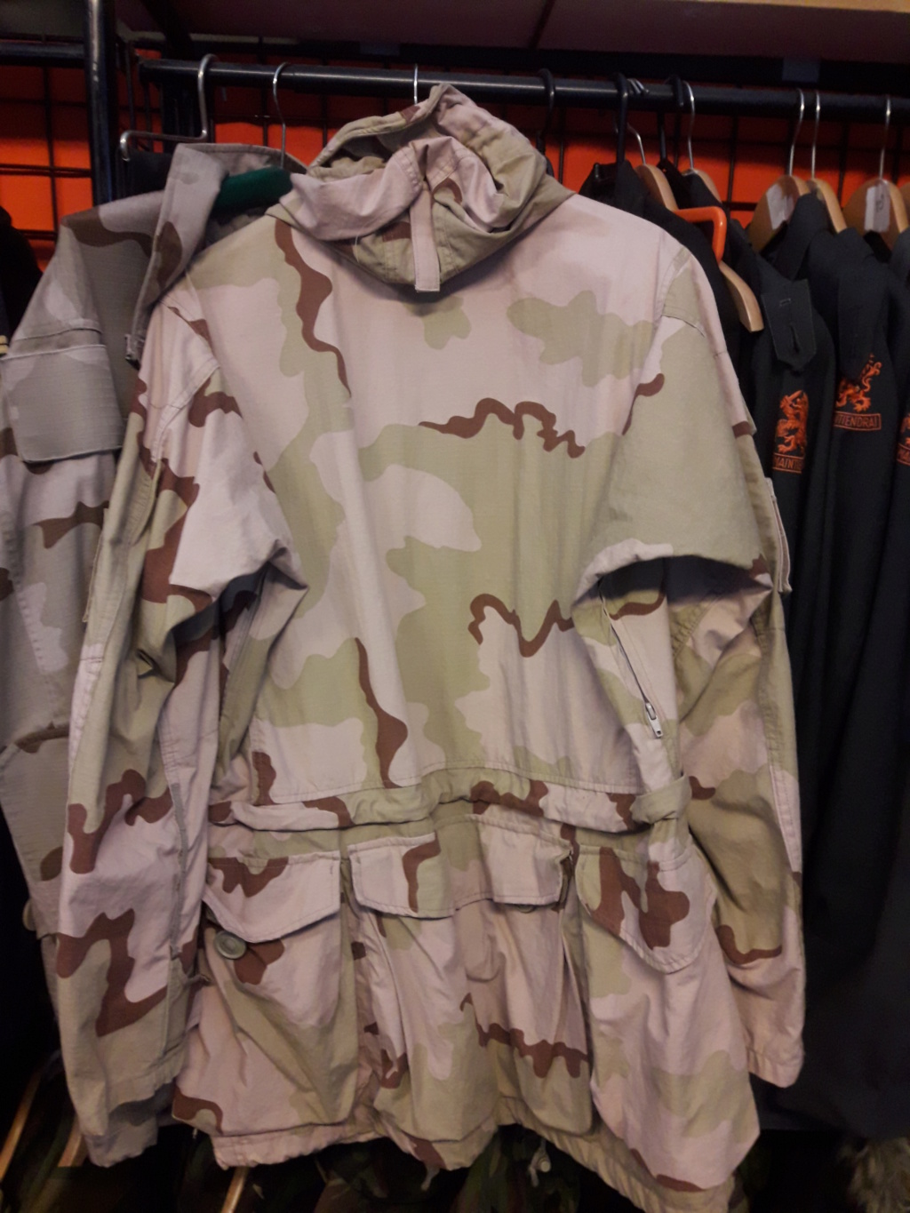 Dutch camo uniforms, newer versions from around 2008 onwards Smock_11