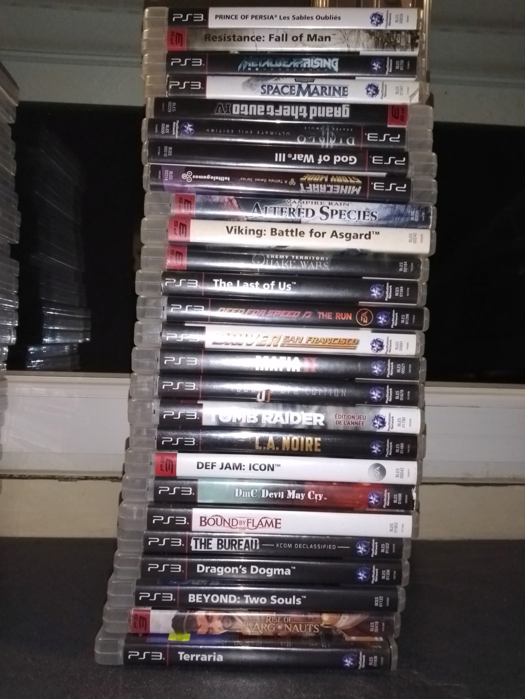 Vente lot PS3 avec 138 jeux + accessoires . 314