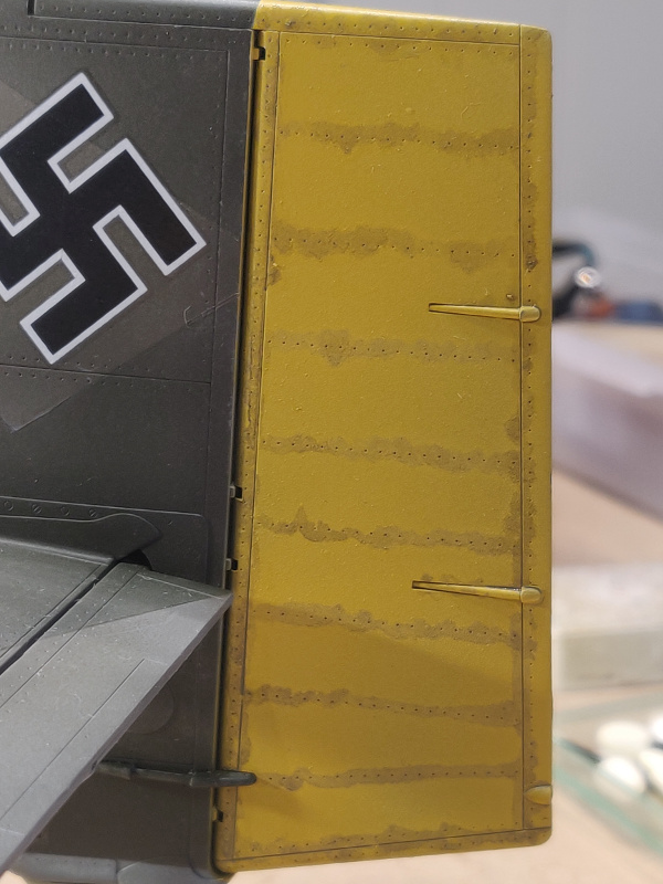 Junkers Ju 87-A Stuka [Trumpeter 1/24°] de THIMARIE (chantier) - Page 7 Img_1482