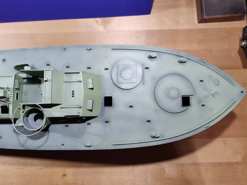 Torpédo boat PT-596 1/35 Italeri - Page 3 Img_2383