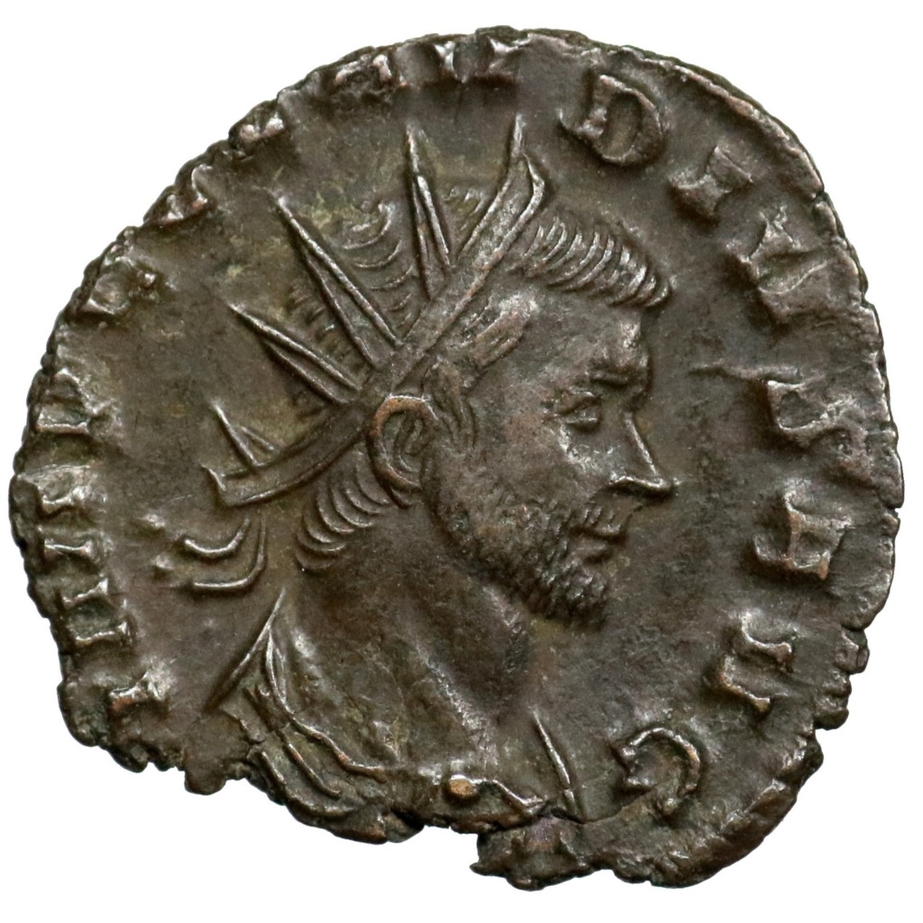 Antoniniano de Claudio II. ADVENTVS AVG. Emperador a caballo a izq. Roma 0138710