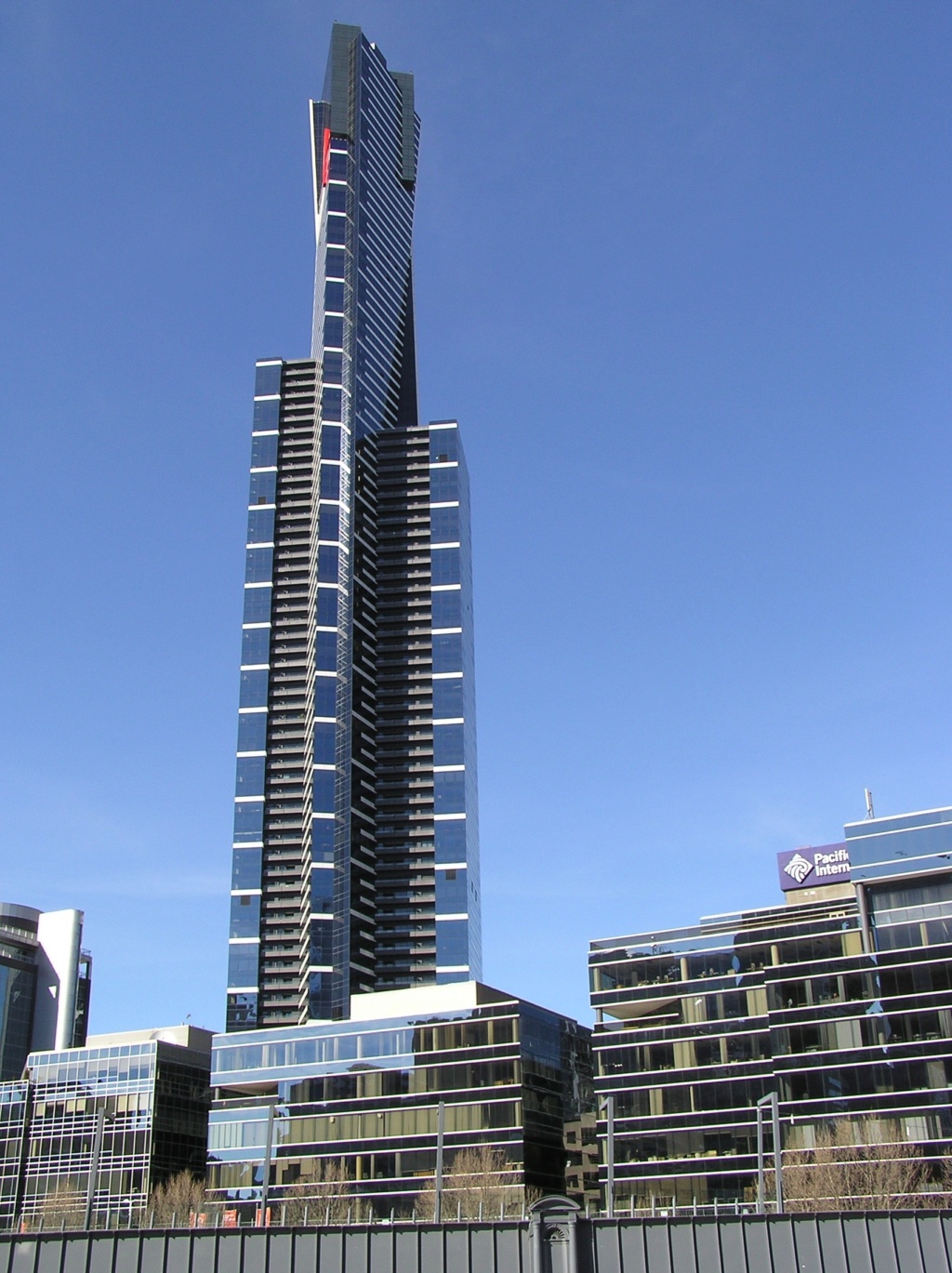 Eureka Tower - Refugio Noah Eureka10