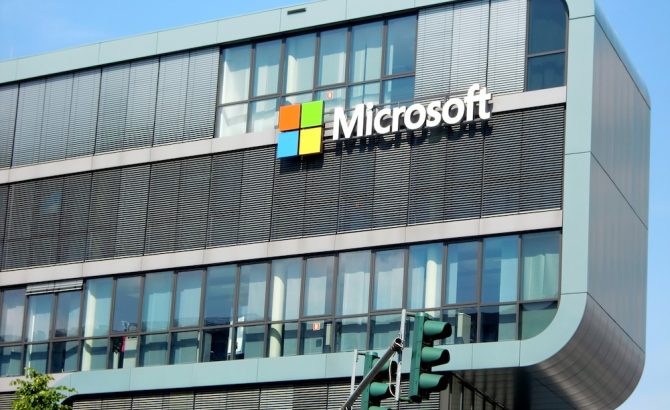 60.000 patentes de Microsoft dan el salto hacia el Open Source Micros11