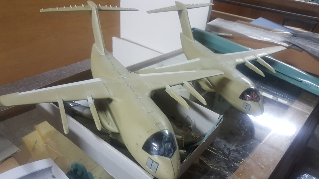 MeC: Mc Donnell Douglas YC-15 - en Resina - Anigrand 1/72 Mc_don30