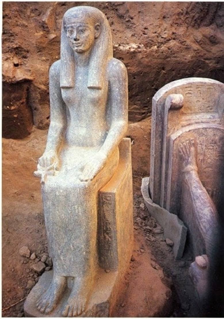 متحف الأقصر يعرض تمثال المعبودة "إيونيت" 1----233