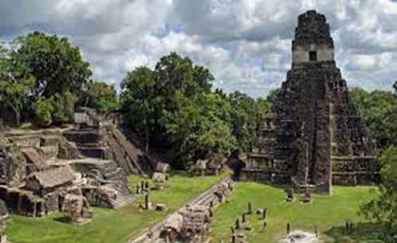 Civilisation Maya : une nouvelle cité de 1700 km² découverte au Guatemala 1--427