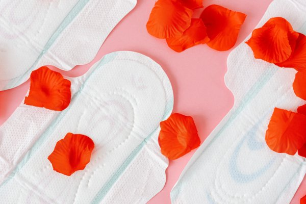 ?Quelles sont les couleurs du sang menstruel et que vous disent-elles sur votre santé  1-1229