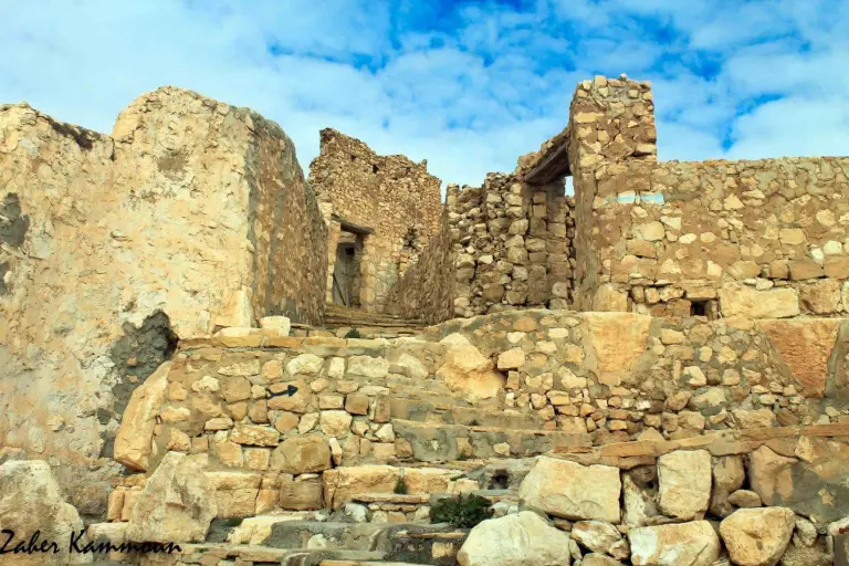 Le village Amazigh « Tamazret » est un patrimoine humain menacé qui nécessite une restauration    1-127