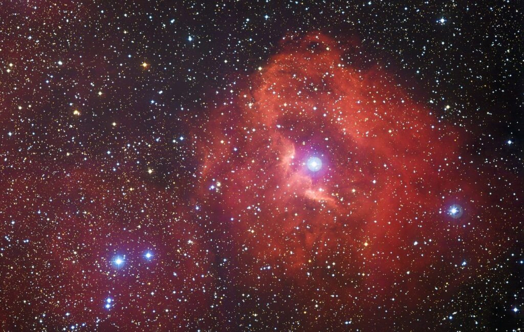 انفجر قبل 11 ألف عام.. علماء الفلك يرصدون “شبح” نجم عملاق 1-223