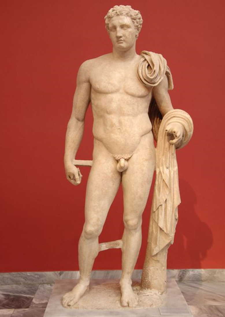 لماذا التماثيل اليونانية لها قضيب صغير؟ 1-2659
